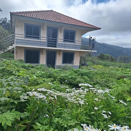 Correia - Ribeiro Frio * Sao Roque Do Faial