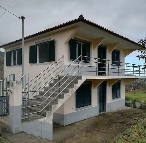 Correia - Ribeiro Frio Hébergement de vacances